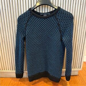 Marc By Marc Jacobs Black and Blue Crewneck Sweater